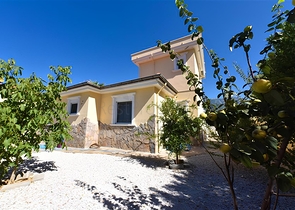 3-Bett-Villa mit eleganter Renovierung