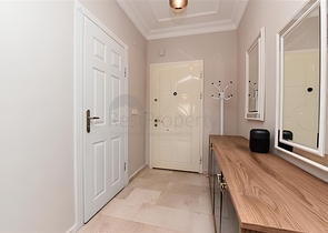 3-Bett-Villa mit eleganter Renovierung