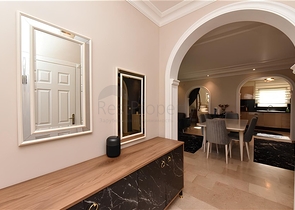 3-Bett-Villa mit eleganter Renovierung