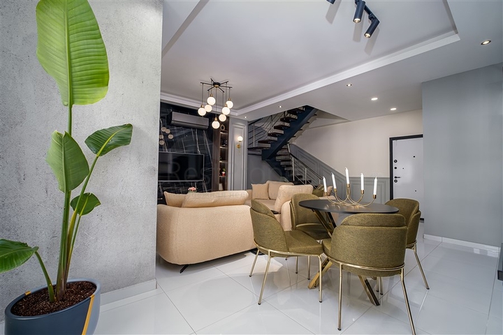 Ausgezeichnete Wohnung für einen dauerhaften Aufenthalt einer freundlichen Familie