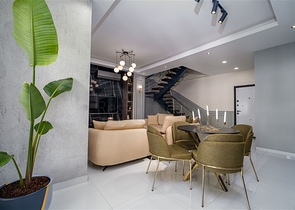 Ausgezeichnete Wohnung für einen dauerhaften Aufenthalt einer freundlichen Familie