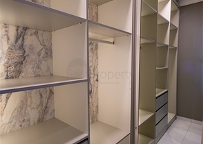 Ausgezeichnete Wohnung für einen dauerhaften Aufenthalt einer freundlichen Familie