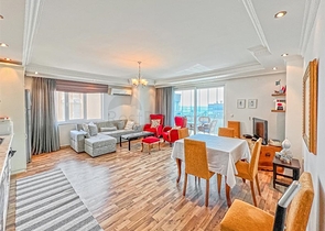 2+1 Apartment in Mahmutlar