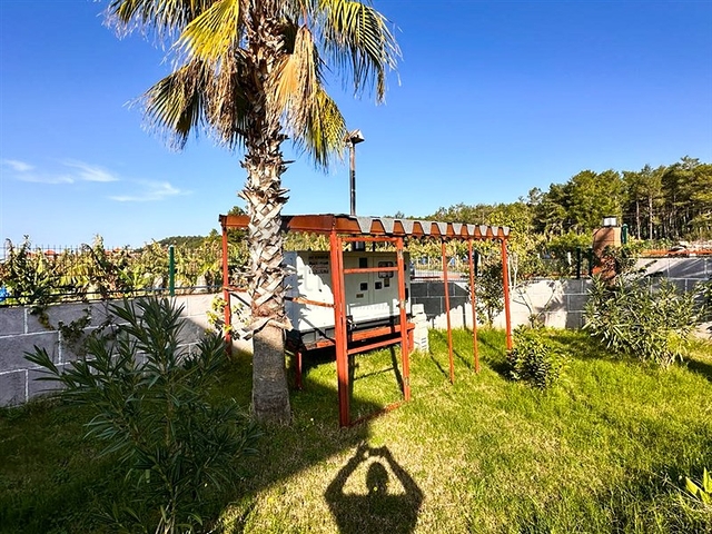 Dublex 3+1 in flachem LCD 150 m vom Meer entfernt