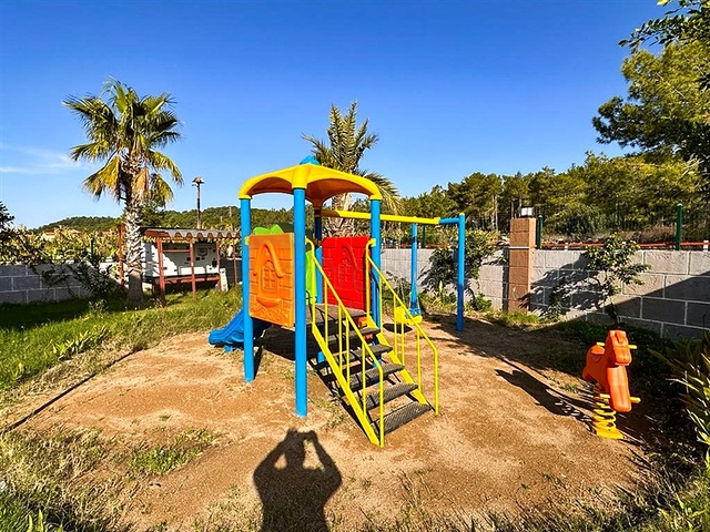 Dublex 3+1 in flachem LCD 150 m vom Meer entfernt