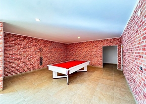 Dublex 3+1 in flachem LCD 150 m vom Meer entfernt