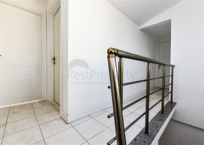 Dublex 3+1 in flachem LCD 150 m vom Meer entfernt