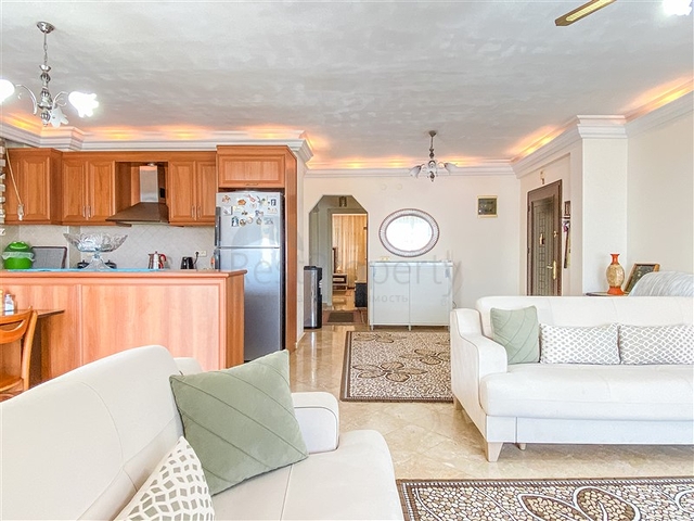 Dreizimmerwohnung für einen dauerhaften Aufenthalt einer freundlichen Familie