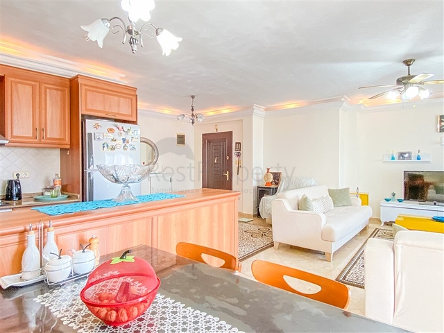 Dreizimmerwohnung für einen dauerhaften Aufenthalt einer freundlichen Familie