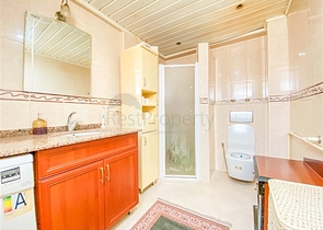 Dreizimmerwohnung für einen dauerhaften Aufenthalt einer freundlichen Familie