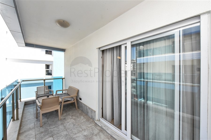 Schöne Wohnung in einer Residenz am Meer im Stadtteil Mahmutlar.