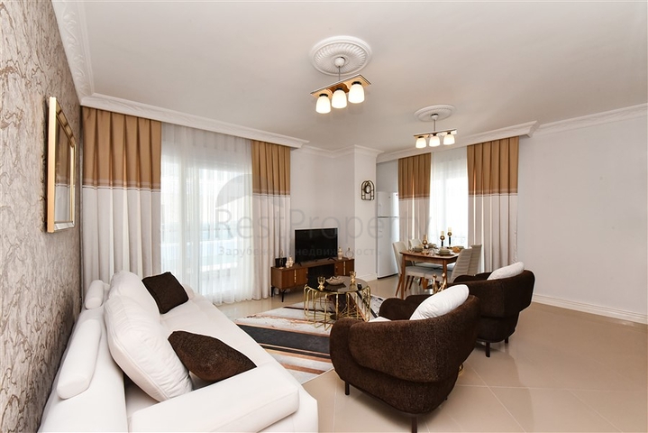 Schöne Wohnung in einer Residenz am Meer im Stadtteil Mahmutlar.