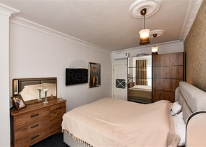 Schöne Wohnung in einer Residenz am Meer im Stadtteil Mahmutlar.