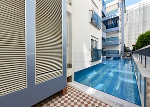 Schöne Wohnung in einer Residenz am Meer im Stadtteil Mahmutlar.