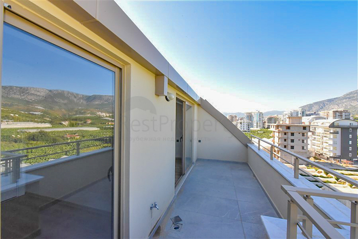 3+1 Penthouse mit offenem Bergblick im Stadtteil Kargicak 3+1 Penthouse mit offenem Bergblick im Stadtteil Kargicak