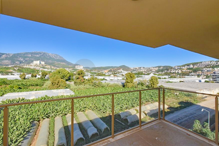 3+1 Penthouse mit offenem Bergblick im Stadtteil Kargicak 3+1 Penthouse mit offenem Bergblick im Stadtteil Kargicak