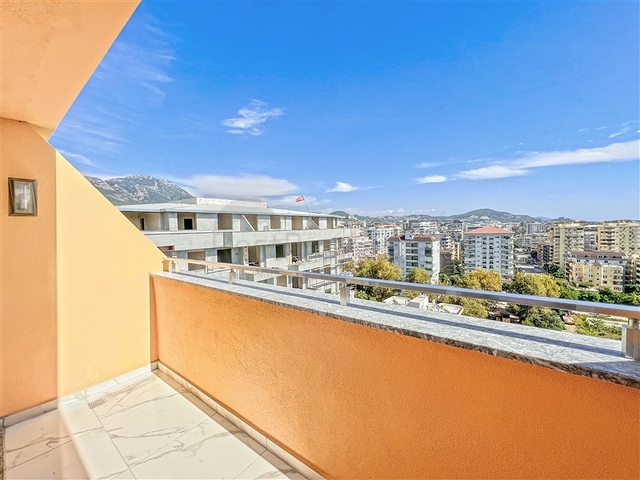 Penhouse mit Meerblick im Stadtteil Mahmutlar