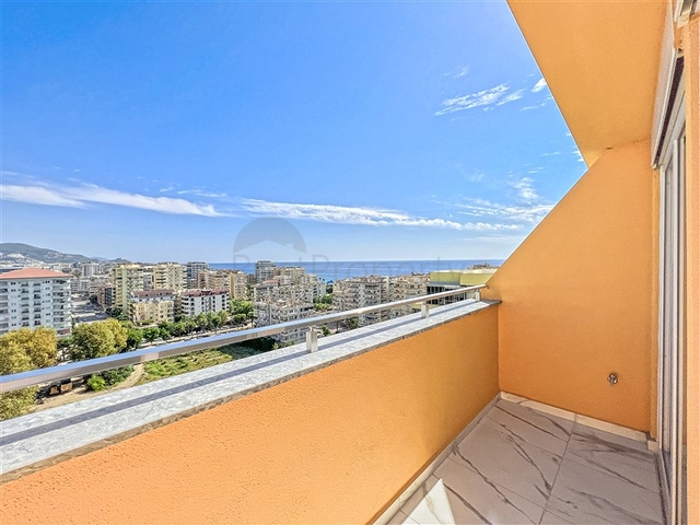 Penhouse mit Meerblick im Stadtteil Mahmutlar
