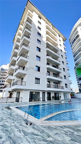 Zwei-Zimmer-Wohnung in einem neuen Komplex mit Infrastruktur