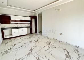 Zwei-Zimmer-Wohnung in einem neuen Komplex mit Infrastruktur