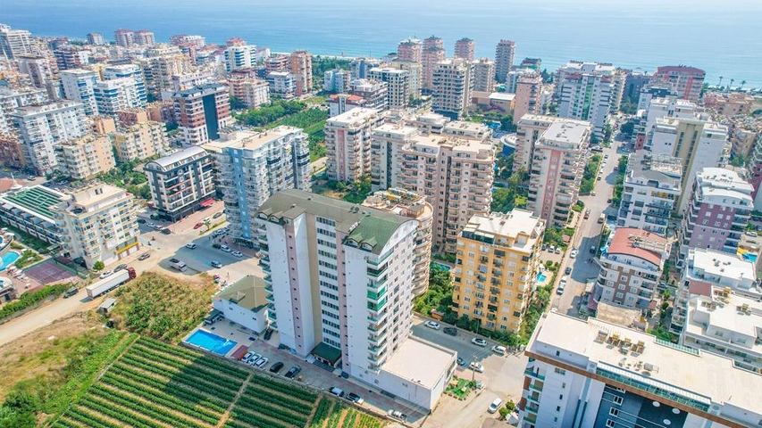 Möblierte 2+1-Wohnung mit separater Küche im Stadtteil Mahmutlar