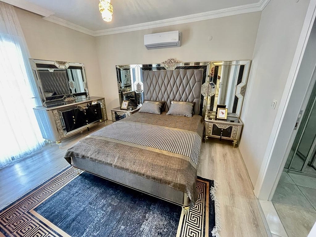 Möblierte 2+1-Wohnung mit separater Küche im Stadtteil Mahmutlar