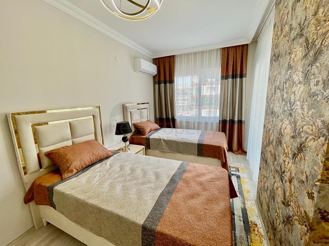 Möblierte 2+1-Wohnung mit separater Küche im Stadtteil Mahmutlar