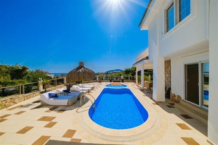 4+1 Villa im Herzen von Alanya