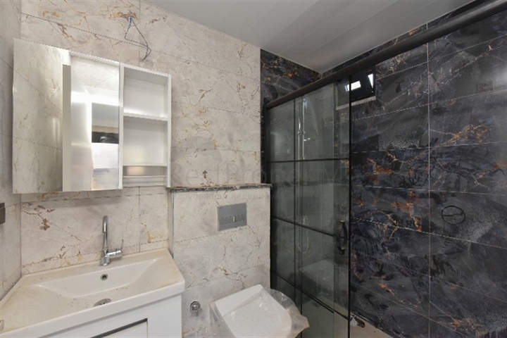 Großes geräumiges Penthouse in Kargicak