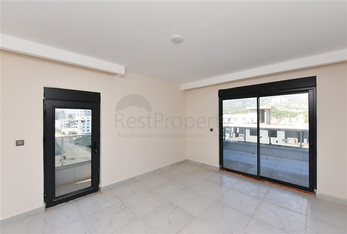 Großes geräumiges Penthouse in Kargicak