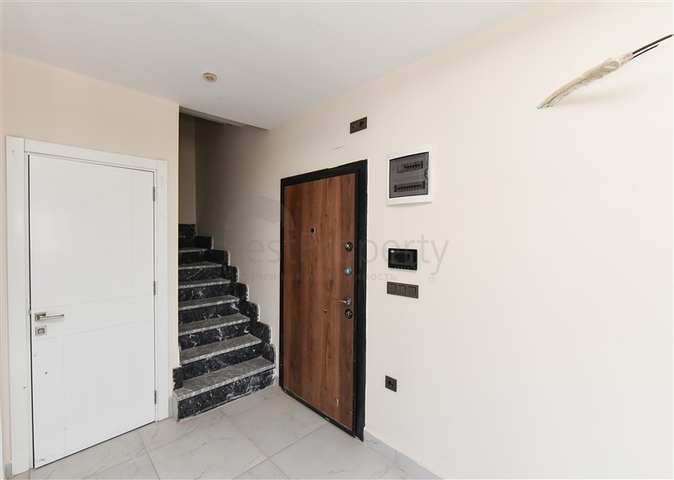 Großes geräumiges Penthouse in Kargicak