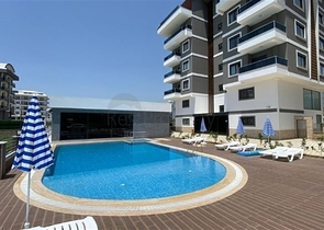 Großes geräumiges Penthouse in Kargicak