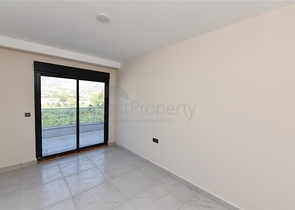 Großes geräumiges Penthouse in Kargicak