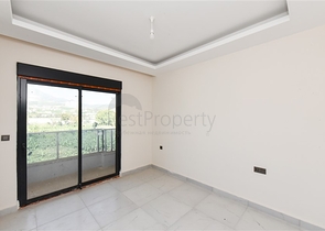 Großes geräumiges Penthouse in Kargicak