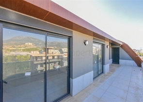 Großes geräumiges Penthouse in Kargicak