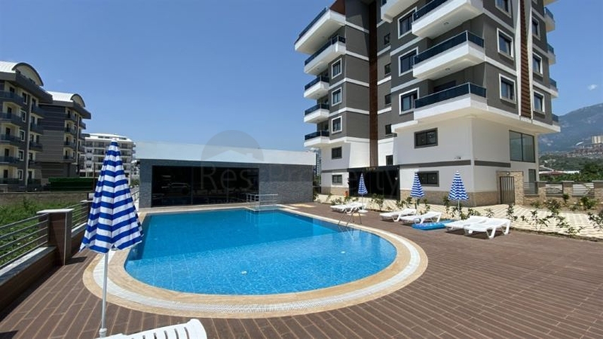 Penthouse 2+1 in einem neuen Haus, 400 m vom Meer entfernt 