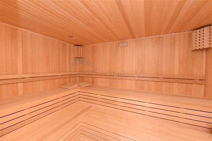 Penthouse 2+1 in einem neuen Haus, 400 m vom Meer entfernt 