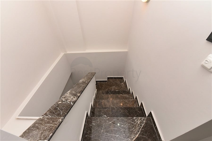 2+1 Gartendoppel in der Gegend von Tosmur