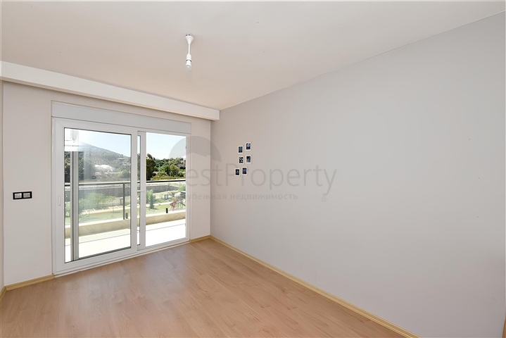 Große 3+1 Wohnung in der vielversprechenden Gegend von Gazipasa