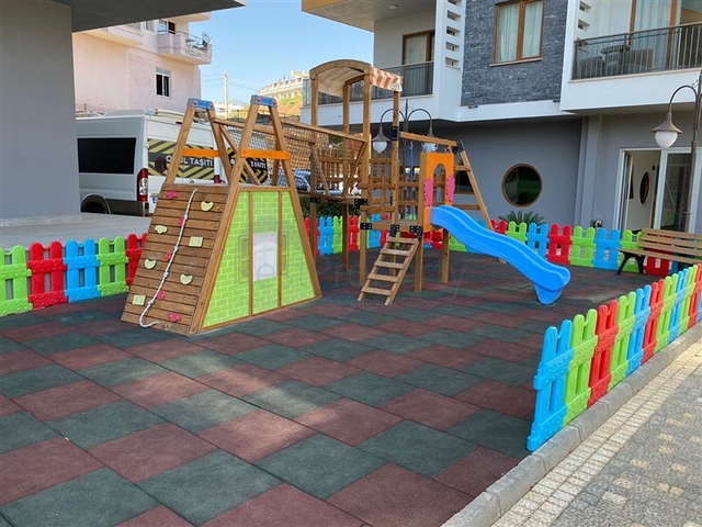 Geräumige 3+1-Wohnung in einer der besten Gegenden von Alanya – Beide