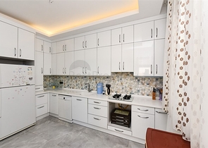 Geräumige 3+1-Wohnung in einer der besten Gegenden von Alanya – Beide