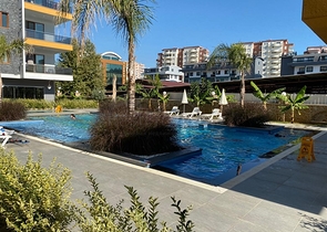 Geräumige 3+1-Wohnung in einer der besten Gegenden von Alanya – Beide