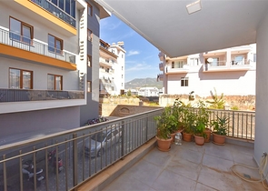 Geräumige 3+1-Wohnung in einer der besten Gegenden von Alanya – Beide