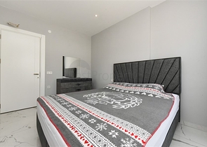 1+1 möblierte Wohnung in einem neuen Komplex in Avsallar