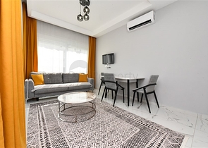 1+1 möblierte Wohnung in einem neuen Komplex in Avsallar