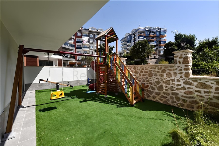 2+1 Garten-Maisonette im Stadtteil Tosmur