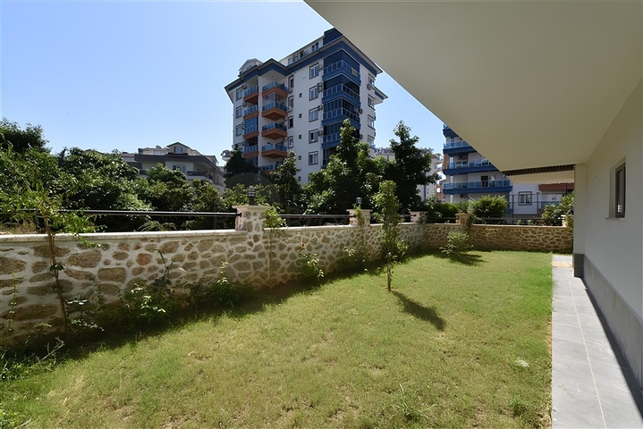 Moderne 1+1 Wohnung in einem neuen Komplex