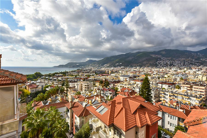 3+1 Wohnung mit separater Küche am Fuße der Festung von Alanya
