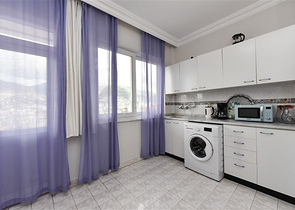 3+1 Wohnung mit separater Küche am Fuße der Festung von Alanya