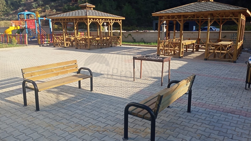 1+1 Wohnung mitten in einem Nadelwald